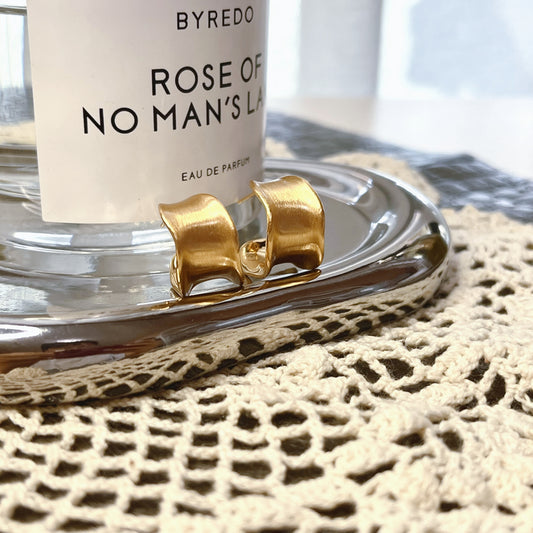 Auréole Elegant Matte Gold Hoop Stud Earrings