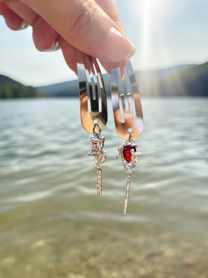 Vintage Metal Rose Hair Clip Set – Retro Rose & Flower Branch Hair Accessories for Women