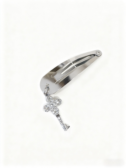 Chic Cross & Key Metal Hair Clip Set – Rhinestone Bling Hair Accessories for Women, Trendy Versatile Hairpins